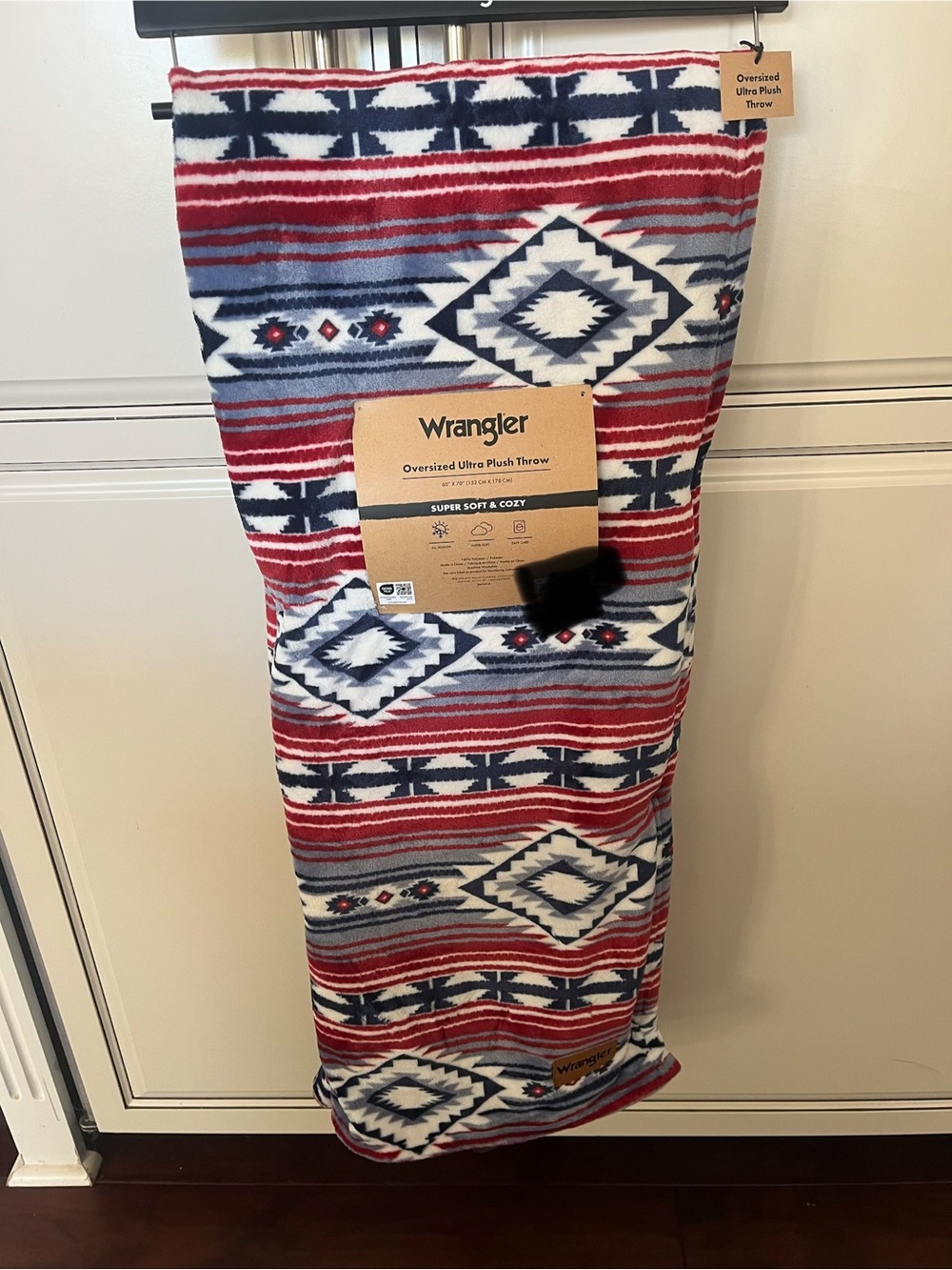 Wrangler Plush Throw Blanket Red, Blue & White Aztec Patriotic